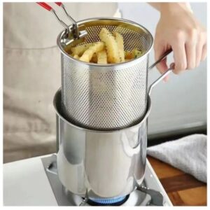 Heavy-duty stainless steel deep fryer pot with oil strainer for crispy home frying.